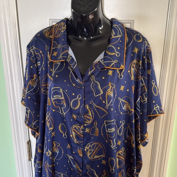 Wizarding World Of Harry Potter Navy Blue/Gold Potion Satin Sleep Set Size 4X - Picture 3 of 10